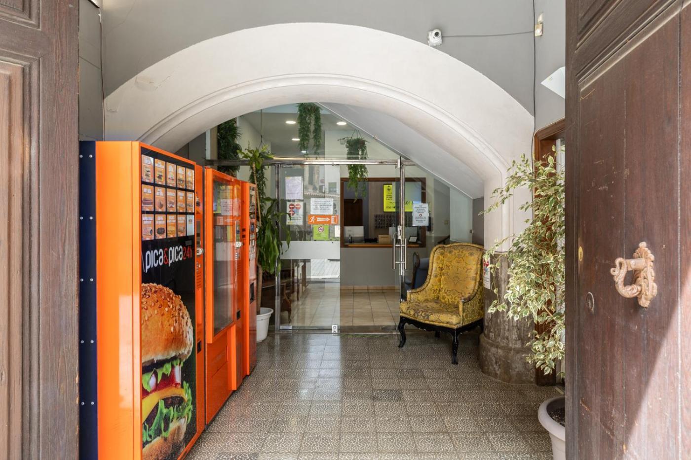 Hostel El Josemari Youth - Juvenil PMI